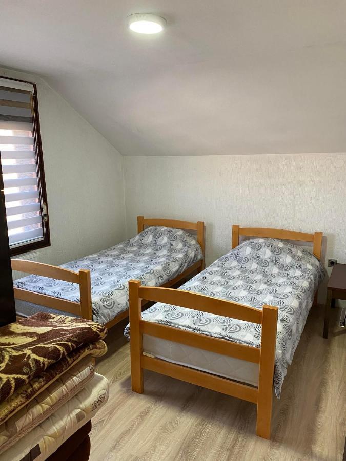 Ferienwohnung Micin Dom Pirot Exterior foto